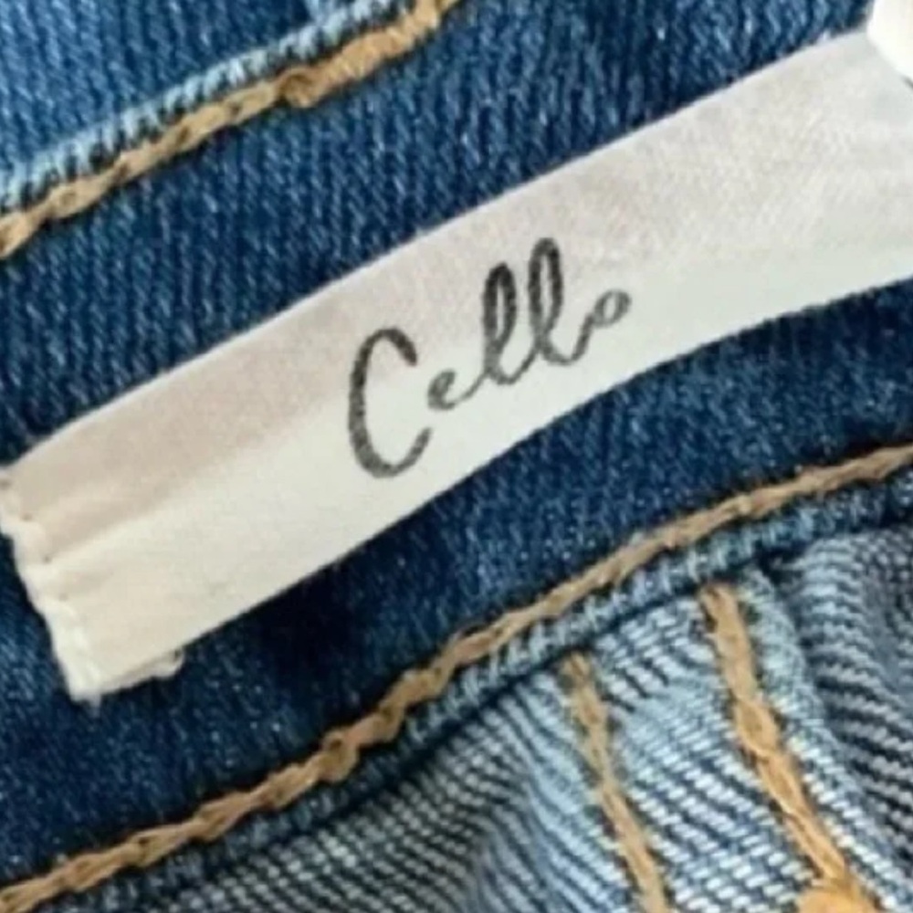 Cello Super High Rise Distressed Cut off Jeans - Picture 9 of 13
